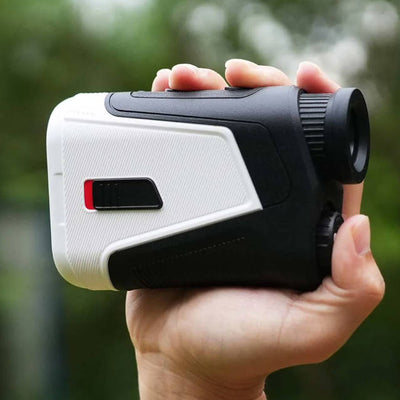 How Does Flag Lock Work on a Rangefinder?