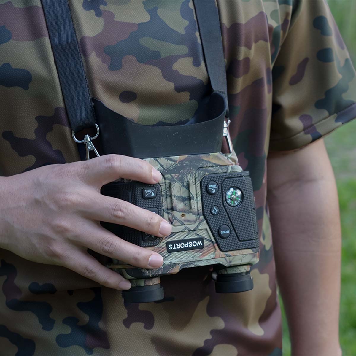 thumbnail image 2 of WOSPORTS Combo: Spotting Scope (25-75x85) With Tripod + Night Vision Binoculars (10x) With 32GB Card 2 of 13